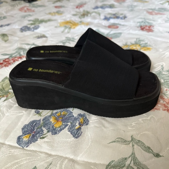 Vintage No Boundaries Y2K Gina Platform Slide Sandals black chunky Sz 7 - Picture 1 of 6